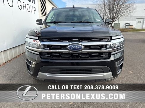 Used 2024 Ford Expedition Limited image 8