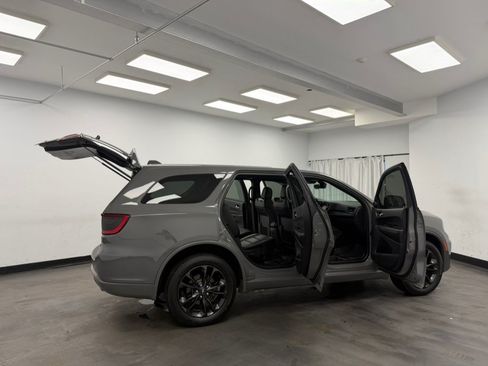 Used 2021 Dodge Durango GT w/ Blacktop Package AWD/4WD image 23