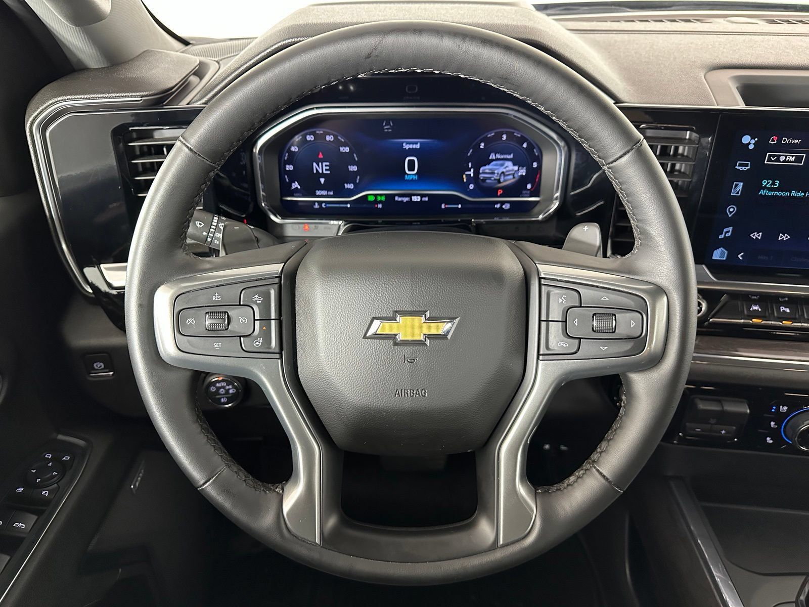 Used 2023 Chevrolet Silverado 1500 LTZ w/ Technology Package AWD/4WD image 14