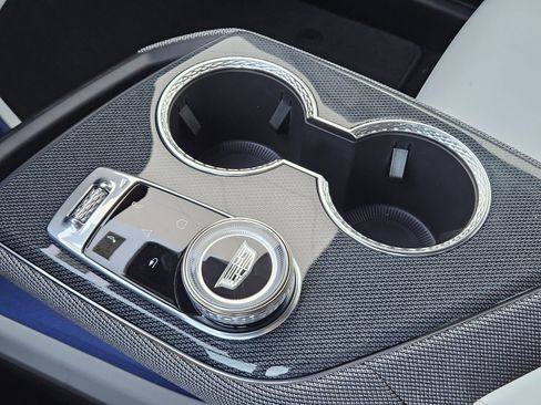 New 2026 Cadillac Optiq Sport 1 image 20