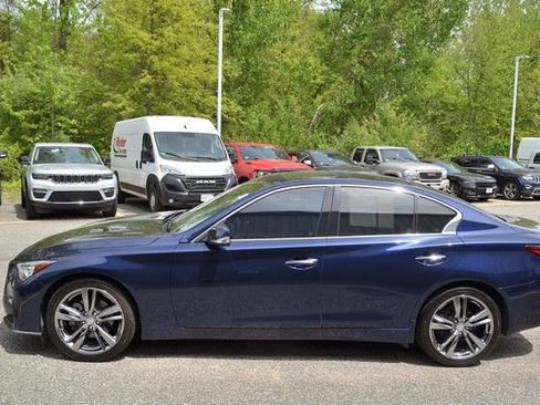 Used 2021 INFINITI Q50 Signature Edition w/ Cargo Package AWD/4WD image 5