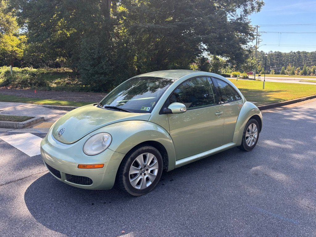 Used 2009 Volkswagen Beetle S FWD image 1