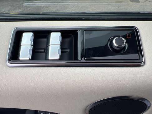 Used 2019 Land Rover Range Rover Sport HSE AWD/4WD image 20