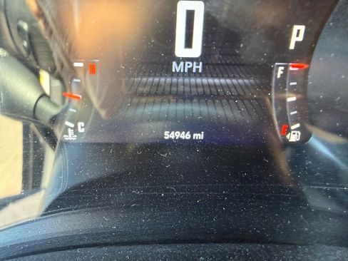 Used 2023 Dodge Challenger SXT image 13