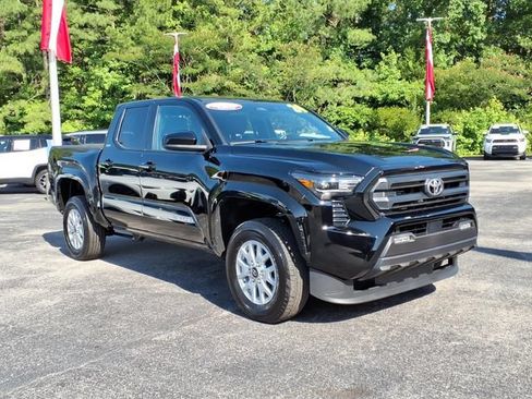 Used 2025 Toyota Tacoma SR5 RWD image 1