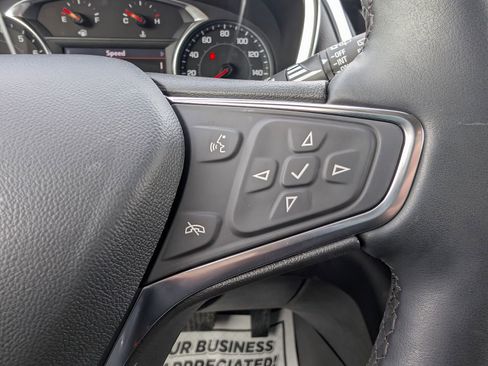Used 2024 Chevrolet Equinox LT AWD/4WD image 15