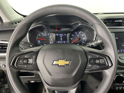 Used 2023 Chevrolet TrailBlazer LT image 21