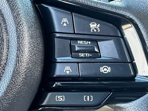 Used 2025 Subaru Forester Touring AWD/4WD image 15
