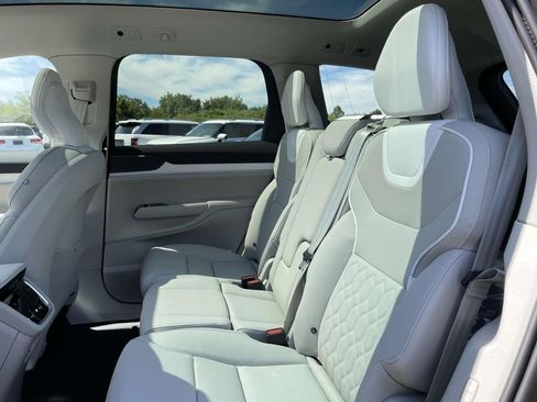 New 2025 Volvo EX90 Plus w/ Protection Package Premier image 4