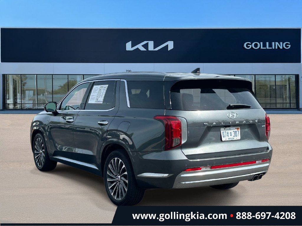 Used 2024 Hyundai Palisade Calligraphy AWD/4WD image 4