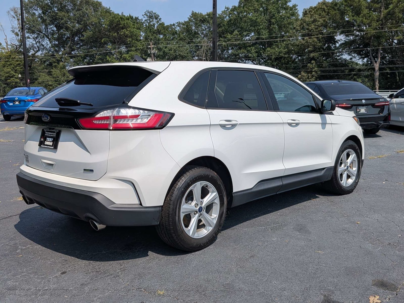 Used 2020 Ford Edge SE AWD/4WD image 4