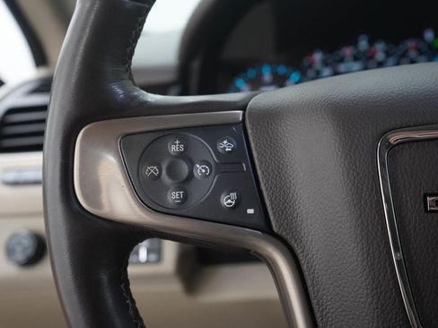 Used 2019 GMC Yukon XL Denali w/ Open Road Package AWD/4WD image 31