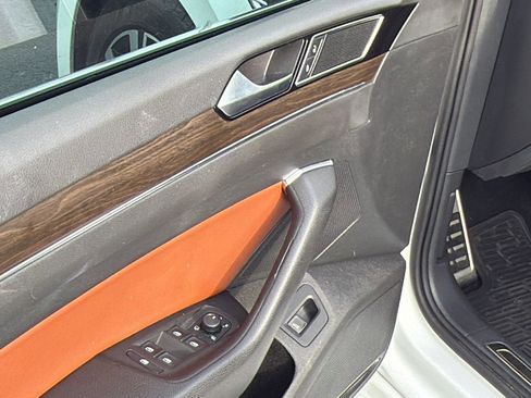 Used 2019 Volkswagen Arteon SEL image 11