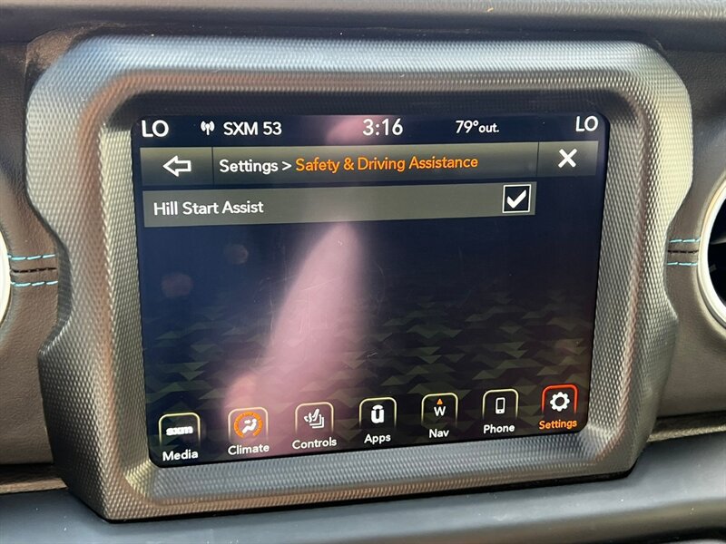 Used 2023 Jeep Wrangler Unlimited Rubicon 4xe w/ Cold Weather Group AWD/4WD image 40