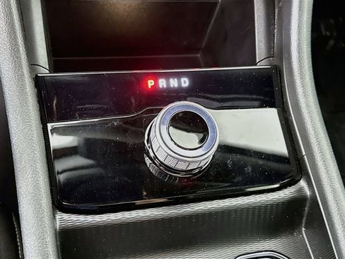 Used 2025 Jeep Grand Cherokee Laredo X AWD/4WD image 10