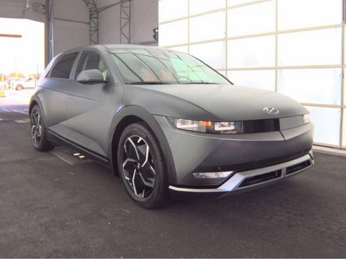 Used 2023 Hyundai Ioniq 5 SEL image 4