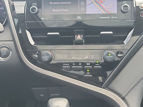 Used 2021 Toyota Camry XSE w/ Navigation Package FWD image 17