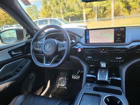 Used 2025 Acura MDX A-Spec image 17