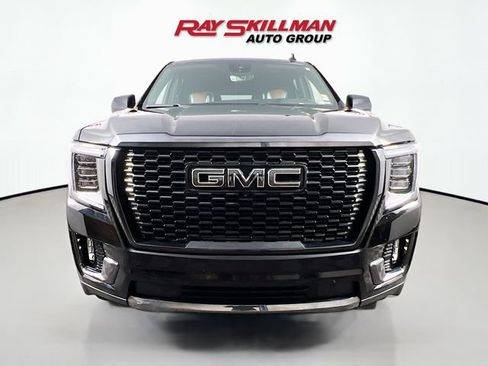 Used 2023 GMC Yukon Denali Ultimate AWD/4WD image 2