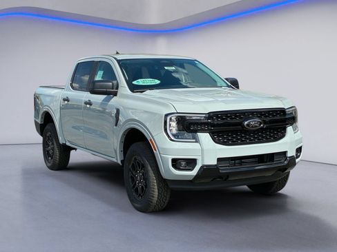 New 2026 Ford Ranger XLT w/ Black Appearance Package AWD/4WD image 5