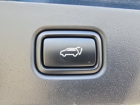 Used 2024 Kia Niro Wind w/ Wind Preserve Package FWD image 18