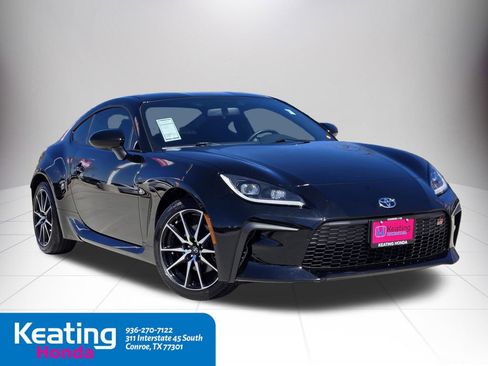 Used 2023 Toyota GR86 image 3