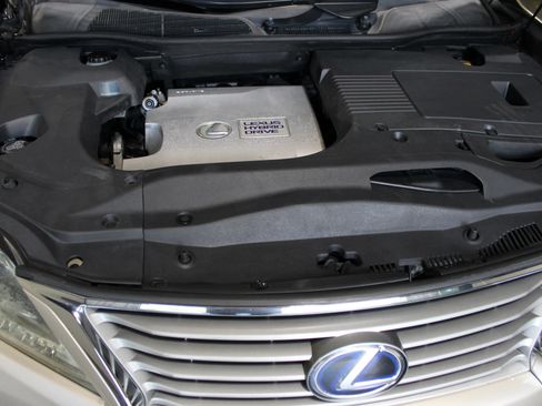 Used 2013 Lexus RX 450h FWD w/ Navigation Pkg image 36