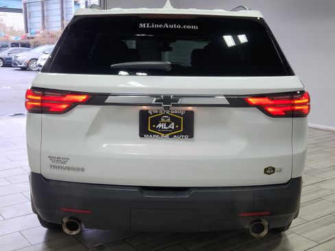 Used 2023 Chevrolet Traverse LT image 4