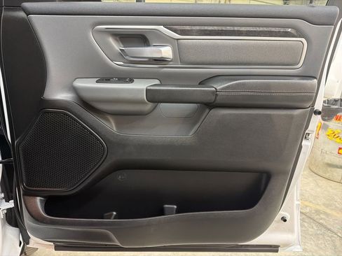 Used 2019 RAM 1500 Big Horn image 26