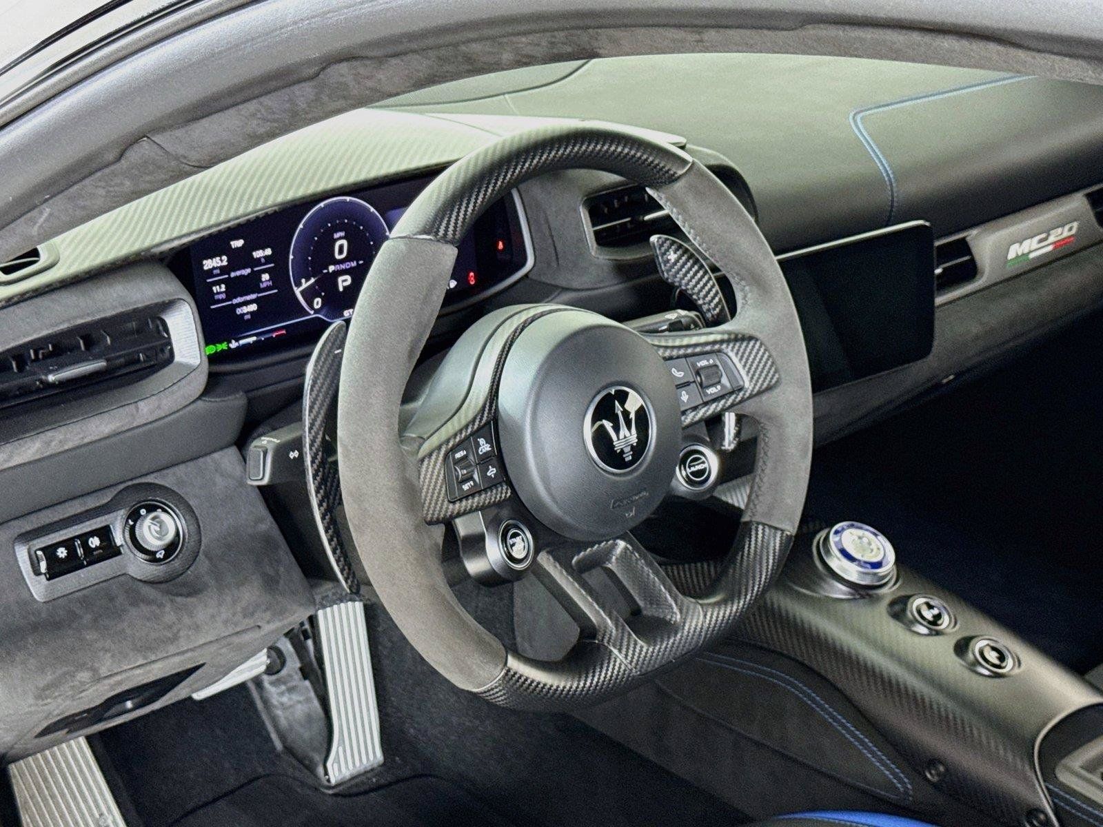 Used 2022 Maserati MC20 Coupe RWD image 16
