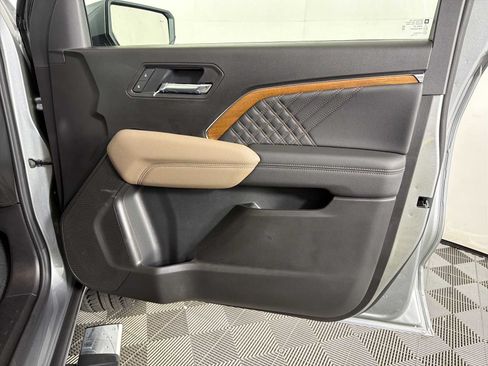 New 2026 GMC Canyon Denali AWD/4WD image 12