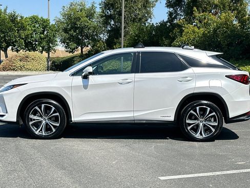 Used 2022 Lexus RX 450h AWD w/ Premium Package image 2