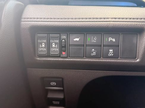 Used 2019 Honda Odyssey Elite image 28