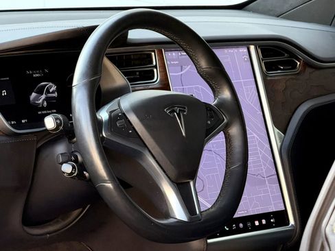 Used 2017 Tesla Model X 100D AWD/4WD image 12