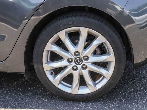 Used 2016 MAZDA MAZDA3 s Touring FWD image 10