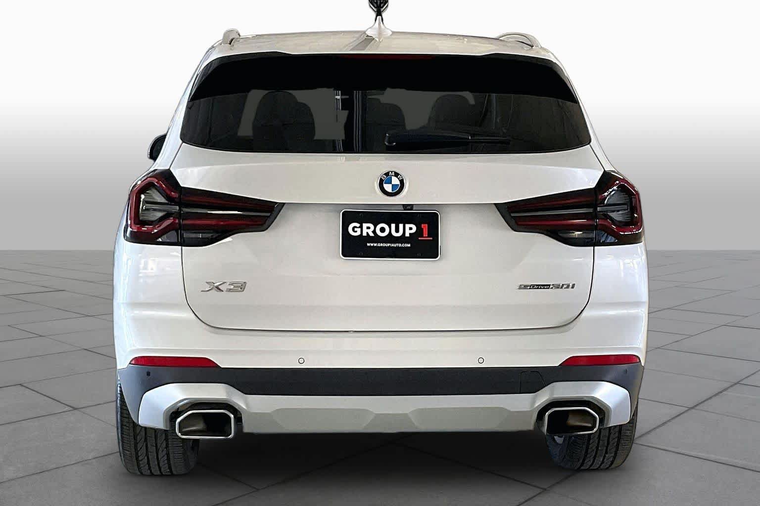 Used 2024 BMW X3 sDrive30i w/ Convenience Package RWD image 4