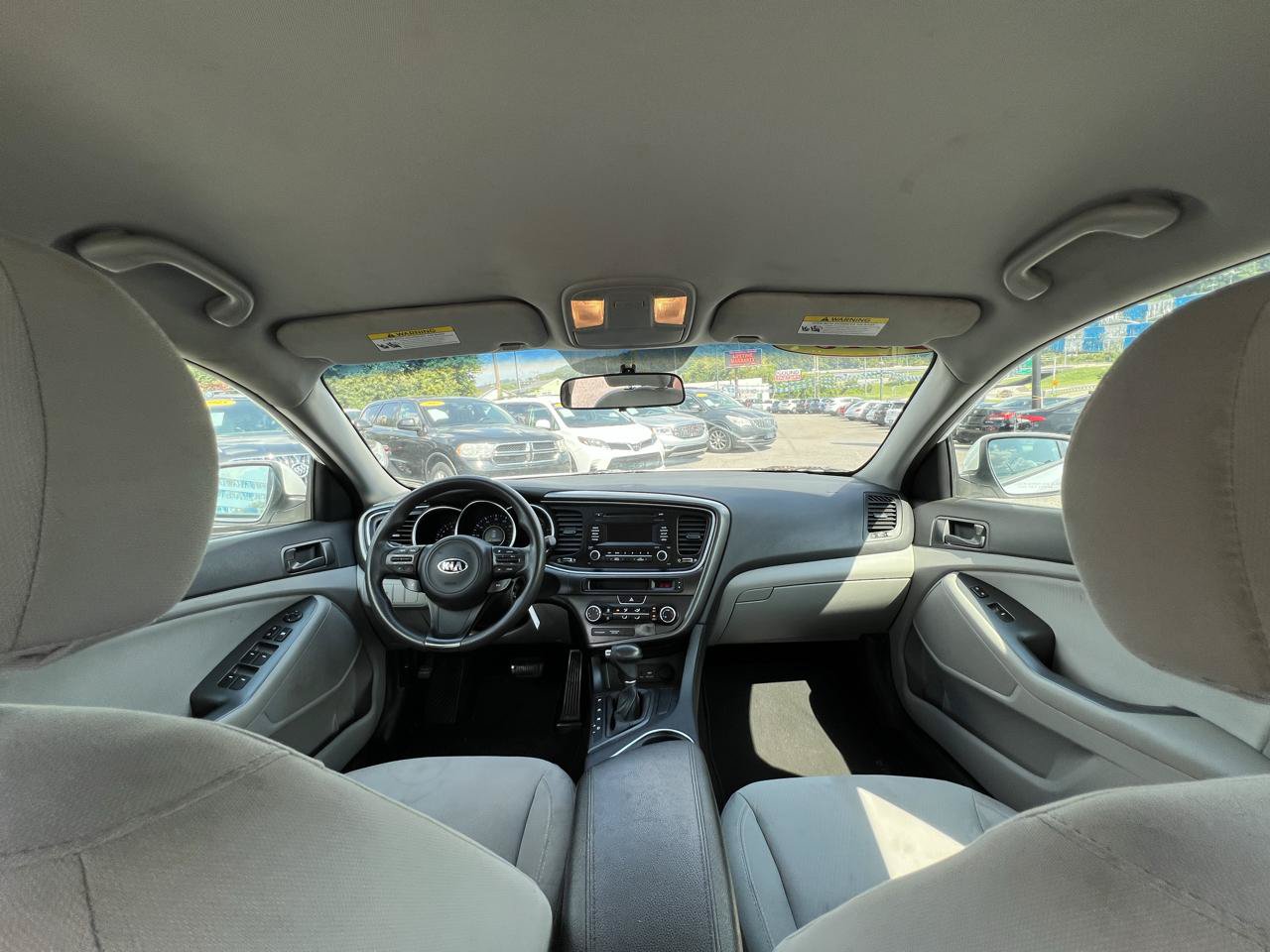 Used 2015 Kia Optima LX FWD image 14
