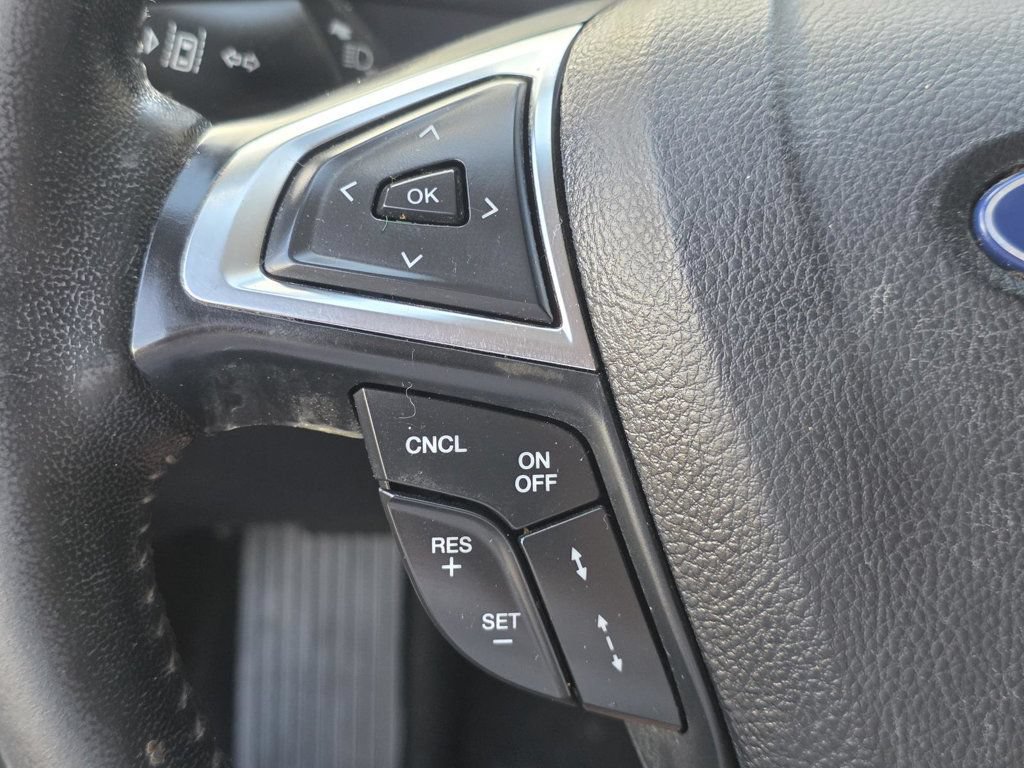 Used 2020 Ford Fusion SE w/ Equipment Group 151A FWD image 28