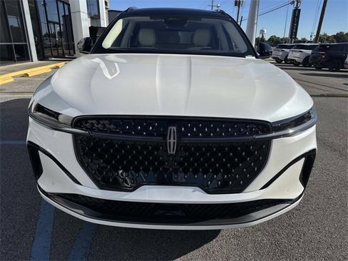 New 2026 Lincoln Nautilus Black Label w/ Jet Appearance Package image 2