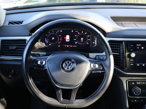 Used 2019 Volkswagen Atlas SEL AWD/4WD image 28