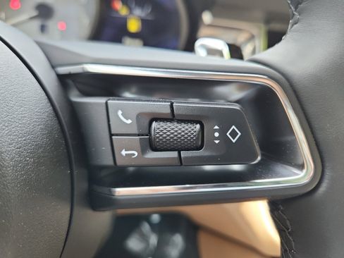 New 2026 Porsche Macan S image 24