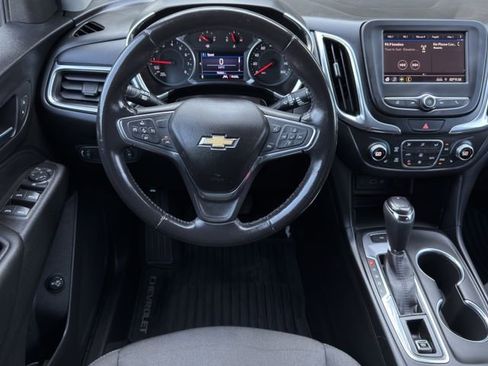 Used 2020 Chevrolet Equinox LT FWD image 11