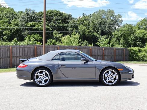 Used 2006 Porsche 911 Carrera 4 AWD/4WD image 9
