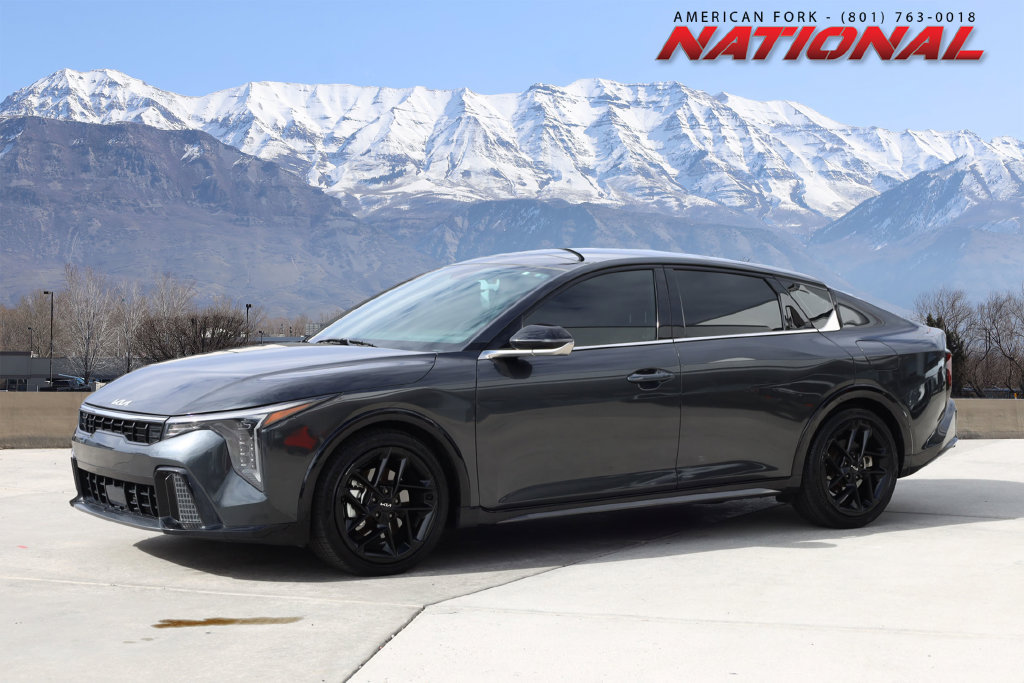 Used 2025 Kia K4 GT-Line Turbo FWD image 1