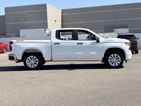 Used 2024 Chevrolet Silverado 1500 Custom AWD/4WD image 25
