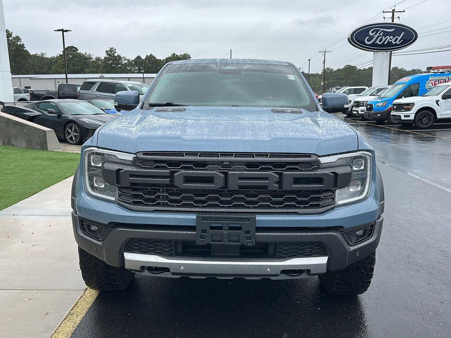 Used 2025 Ford Ranger Raptor AWD/4WD image 2