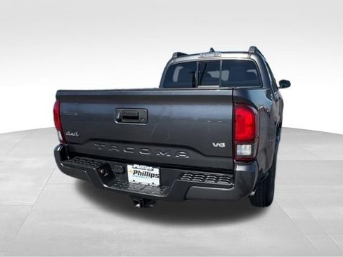 Used 2023 Toyota Tacoma SR AWD/4WD image 7
