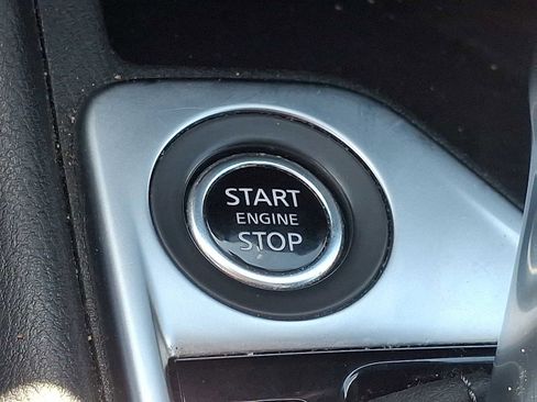 Used 2023 Nissan Sentra SV FWD image 19
