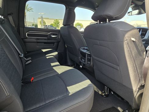 New 2025 RAM 2500 Big Horn image 30
