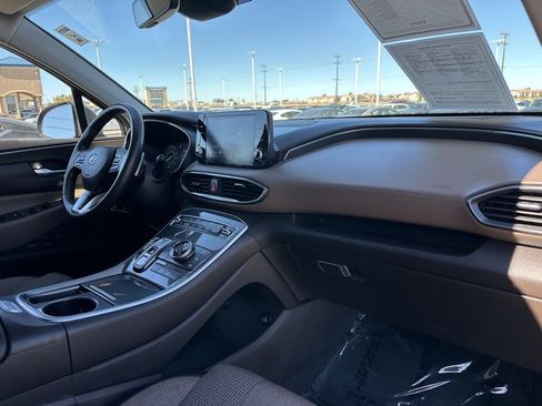 Used 2022 Hyundai Santa Fe SEL Convenience w/ Cargo Package image 30